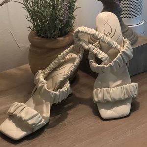 Never Worn Sam Edelman low heels